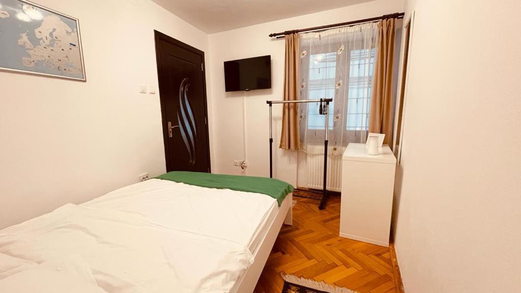 White Moon Apartment บราชอฟ ภายนอก รูปภาพ